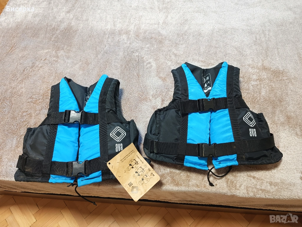 Жилетки размер 35-40 кг, снимка 1