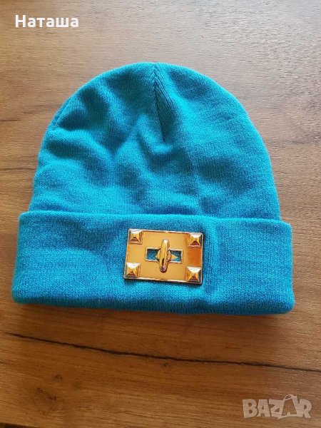 Зимна шапка, снимка 1
