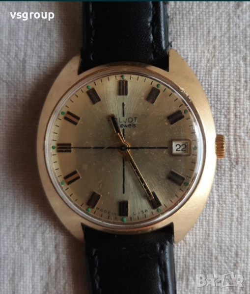 Часовник Польот, снимка 1