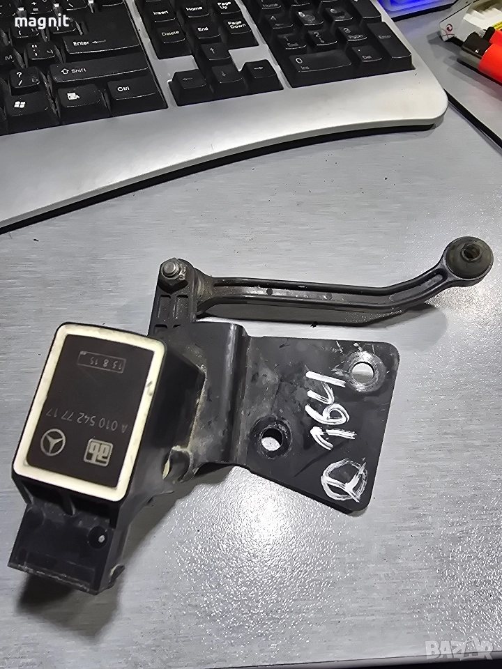 0105427717 кантар ксенон нивомат окачване Mercedes W164 X164 R251, снимка 1