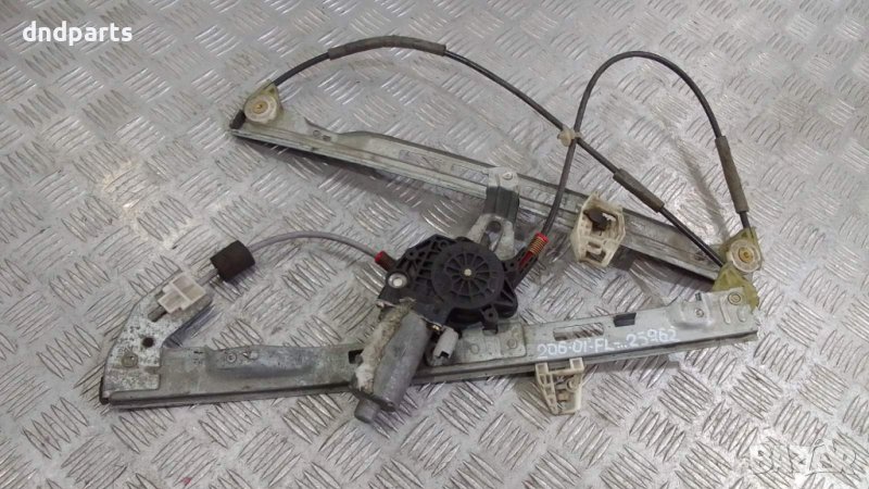 Стъклоповдигач Peugeot 206 2001г.(преден ляв), снимка 1