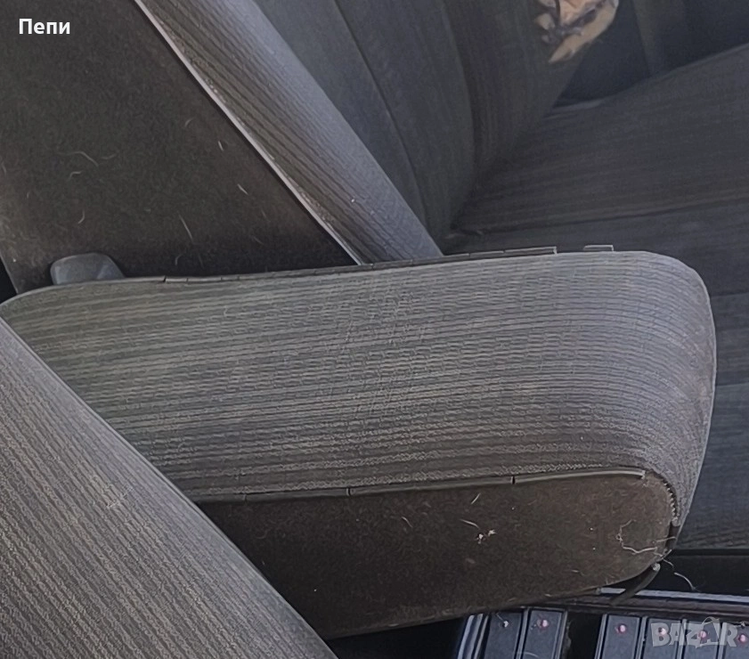 Подлакътник за Мерцедес 124, снимка 1