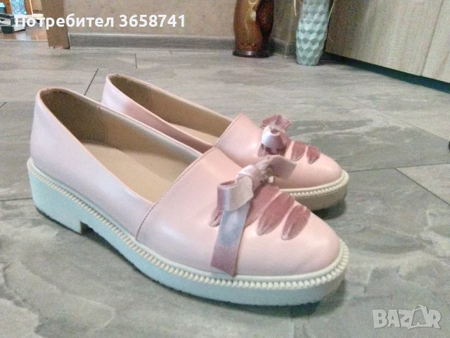 Розови обувки с панделка 