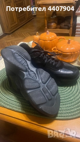 Уникални обувки сникърси, естествена кожа., снимка 5 - Дамски ежедневни обувки - 52335793