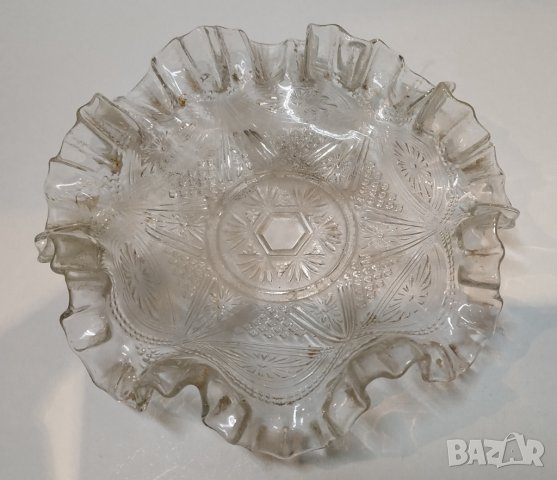 Бяло къдраво стъкло, снимка 1 - Антикварни и старинни предмети - 29675283