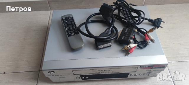 Видео JVC VHS , снимка 2 - Плейъри, домашно кино, прожектори - 52305390