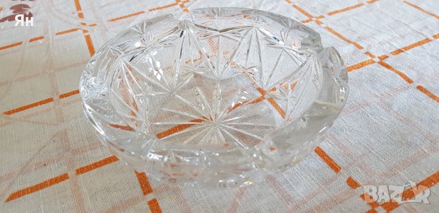 Пепелник кристален