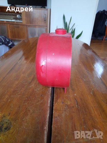 Стар настолен часовник будилник Янтар,Jantar #2, снимка 3 - Антикварни и старинни предмети - 35296573