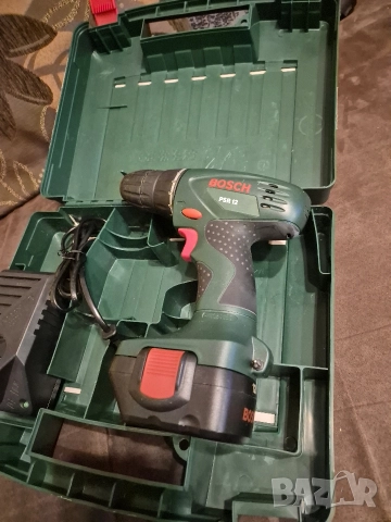 Винтоверт Бош с батерия и зарядно, снимка 3 - Винтоверти - 52943311