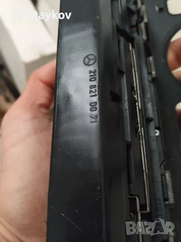 Панел , Копчета за Mercedes, А 210 821 00 71, A2108210071,, снимка 6 - Части - 49455821