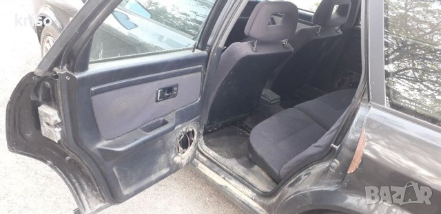 Продавам на части ауди 80 б4 95 г 1.9тди 90 кс, снимка 14 - Автомобили и джипове - 36701998