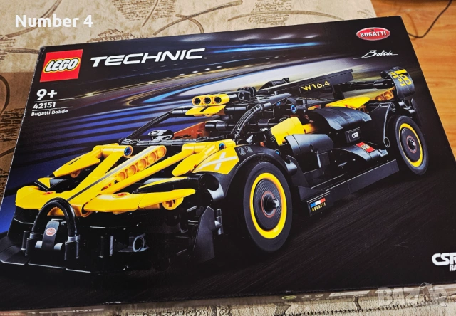 LEGO Technic Болид Bugatti 42151