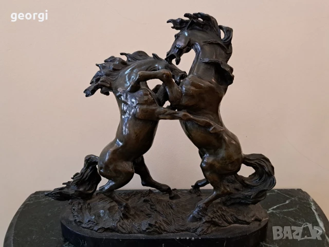 бронзова скулптура коне с мраморен пиедестал , снимка 7 - Декорация за дома - 51088699