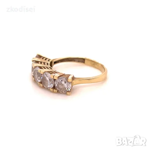 Златен дамски пръстен 3,70гр. 14кр.проба:585 размер:56 модел:28355-4, снимка 2 - Пръстени - 48568368