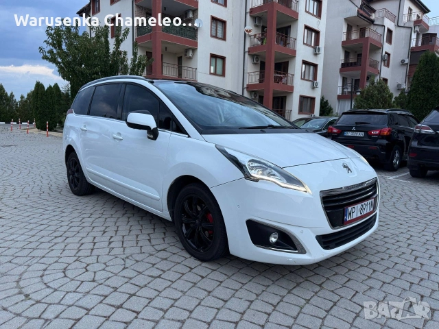 ПЕЖО 5008 Състоянието е отлично.

