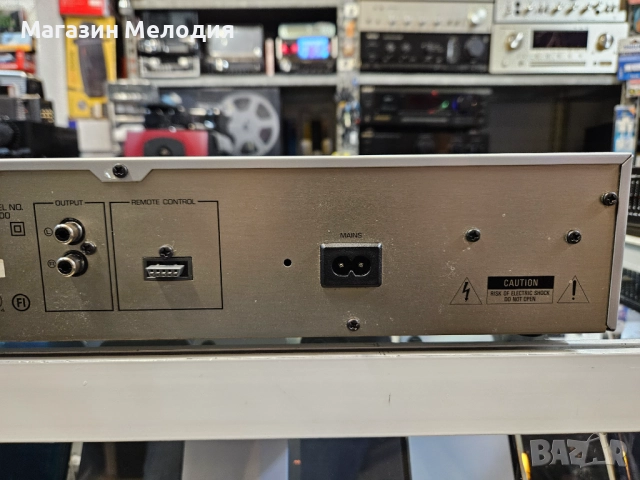 Страхотен стерео тунер Yamaha TX-500 В отлично техническо и визуално състояние., снимка 13 - Декове - 52810301