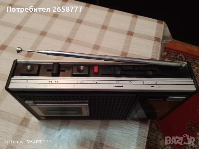 Радиокасетофон , снимка 6 - Радиокасетофони, транзистори - 49013066