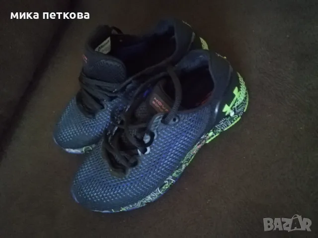 Спортни дамски обувки Under armour