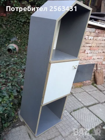 Висок шкаф. Обзавеждане, снимка 4 - Шкафове - 49067371