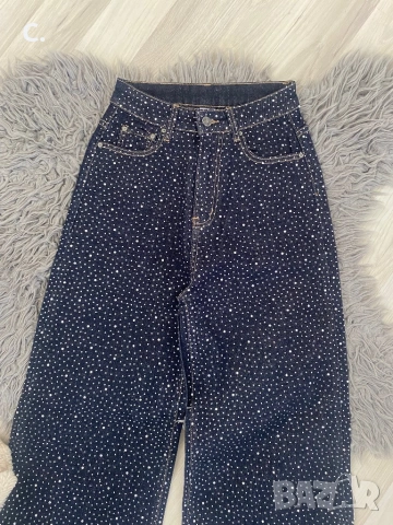 Дамски дънки с камъни, снимка 2 - Дънки - 54123496