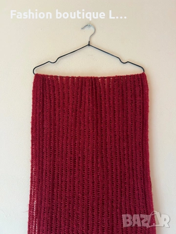 Червен дълъг плетен пролетен шал ❤️, снимка 2 - Шалове - 53929727