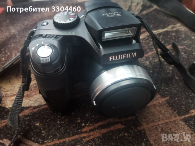 FUJIFILM FinePix S5700 Digital Camera