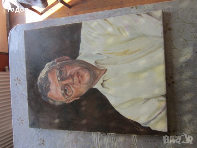 Картина масло върху платно Портрет  подписана , снимка 1 - Картини - 32080060