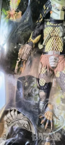 NECA Predator Jungle Hunter Collector's -20 см, снимка 15 - Колекции - 40538813