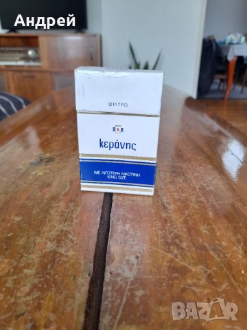 Стара кутия от цигари Keranis, снимка 1 - Други ценни предмети - 39578983