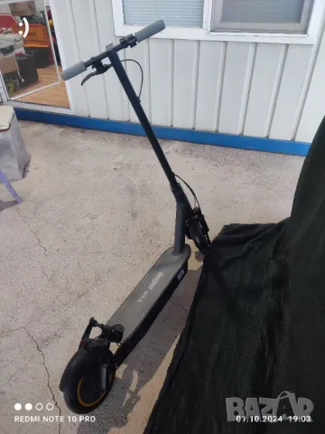 Електрическа тротинетка Ninebot g30 max, снимка 3 - Скейтборд, ховърборд, уейвборд - 47435954