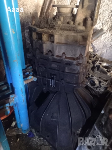 Скоростна кутия за Ивеко 2.5, двата модела, снимка 3 - Части - 51893844