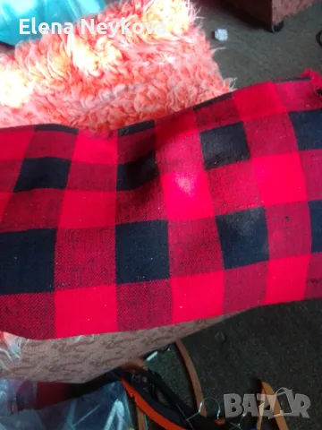 Вълнени платове домашно тъкани в 3 цвята , снимка 2 - Платове и дамаски - 48562316