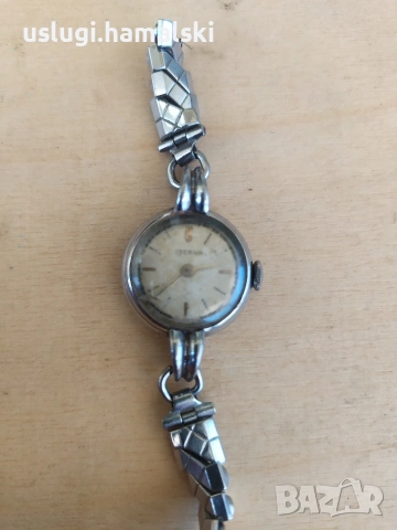 Швейцарски часовник Eterna