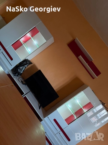 Продавам къща с три спални хол баня и тоалетна вътрешни за повече информация на посочения телефон, снимка 5 - Къщи - 51594499