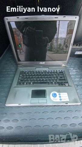 Стари лаптопи 9 бр и 1 настолен компютър, снимка 13 - Части за лаптопи - 54094020