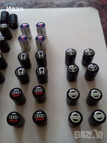 Качественни черни капачки за вентили винтили с емблеми на марка кола автомобил мотор камион джип мик, снимка 12 - Аксесоари и консумативи - 29811432