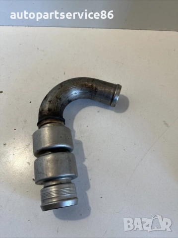 Тръба за интеркулер за Volvo C70 Convertible 2.0D (2008) , снимка 2 - Части - 54021285