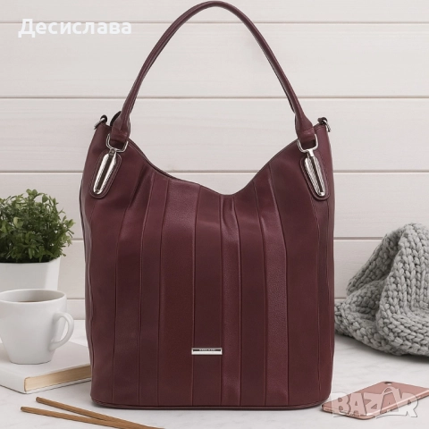 Дамска чанта с голямо отделение и елегантен дизайн, снимка 4 - Чанти - 51609794