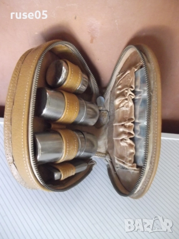 Несесер за бръснене в кожен калъф от соца