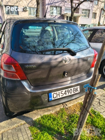 Продавам Тойота Ярис Газ- Бензин, снимка 2 - Автомобили и джипове - 54258355