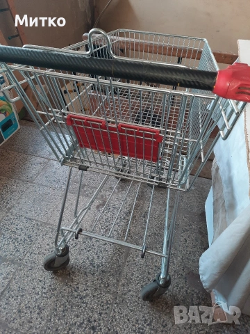 Голяма пазарска метална количка с 4 колелета за пазаруване марка WANZL модел D101RC, снимка 2 - Други - 53974731