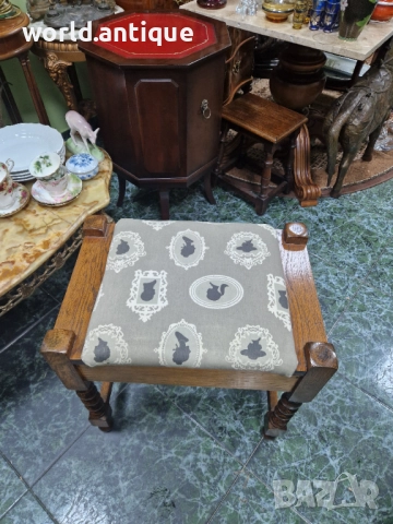 Прекрасна антикварна английска дървена табуретка стол за пиано , снимка 4 - Антикварни и старинни предмети - 52322549