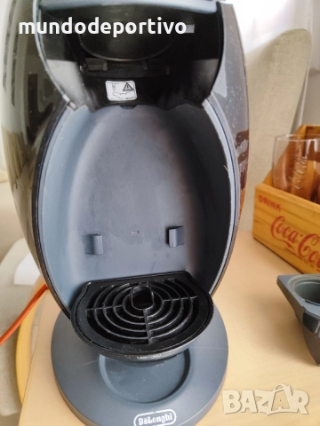 Кафе машина Долче Густо / Nescafe Dolce Gusto, снимка 9 - Кафемашини - 52844635