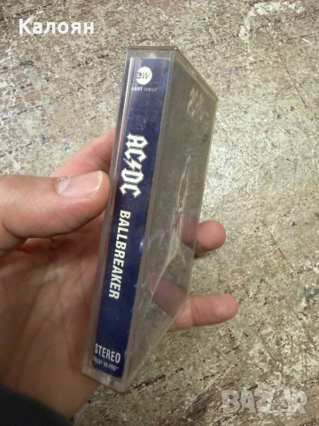 Аудио касета AC DC, снимка 2 - Аудио касети - 54308372