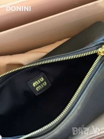 Miu Miu Belair Дамска чанта, кожа, снимка 6 - Чанти - 55930767