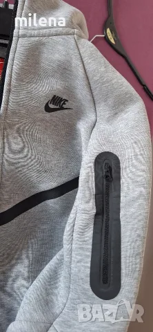 Nike оригинален tech fleece до 165см/С размер, снимка 4 - Детски анцузи и суичери - 55961341