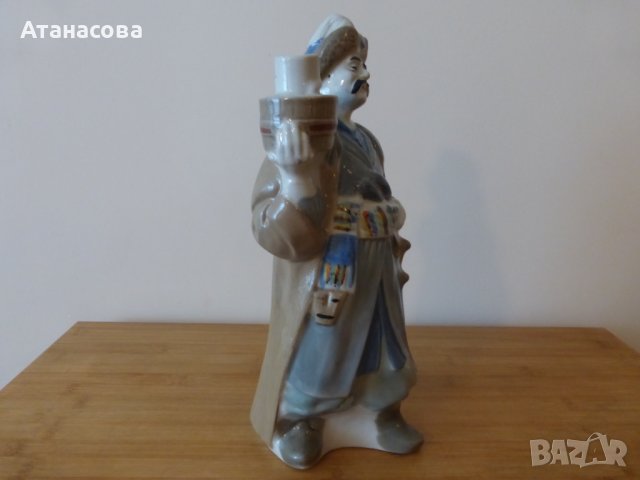 Порцеланова фигура-бутилка Украйна 1990 г 1, снимка 8 - Антикварни и старинни предмети - 42785065
