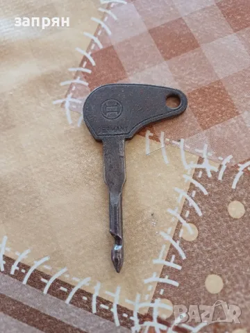 ключ немски тракторен, снимка 2 - Антикварни и старинни предмети - 49182438