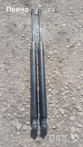 Амортисьори багажник за Vw golf 7