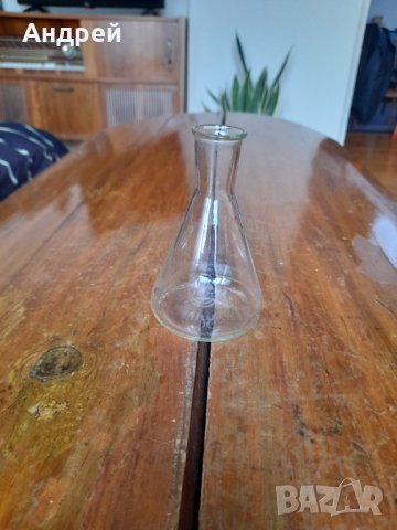 Стара колба 100